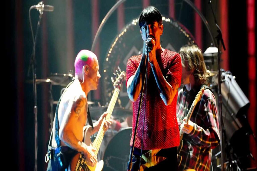 Red Hot Chili Peppers last-minute tickets - get front row tickets today's London show